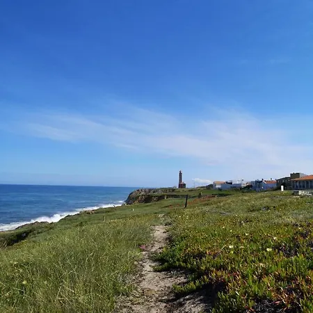 Bed & Breakfast Joy House 4*