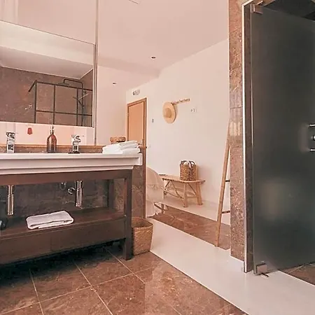 Joy House 4* São Pedro de Muel
